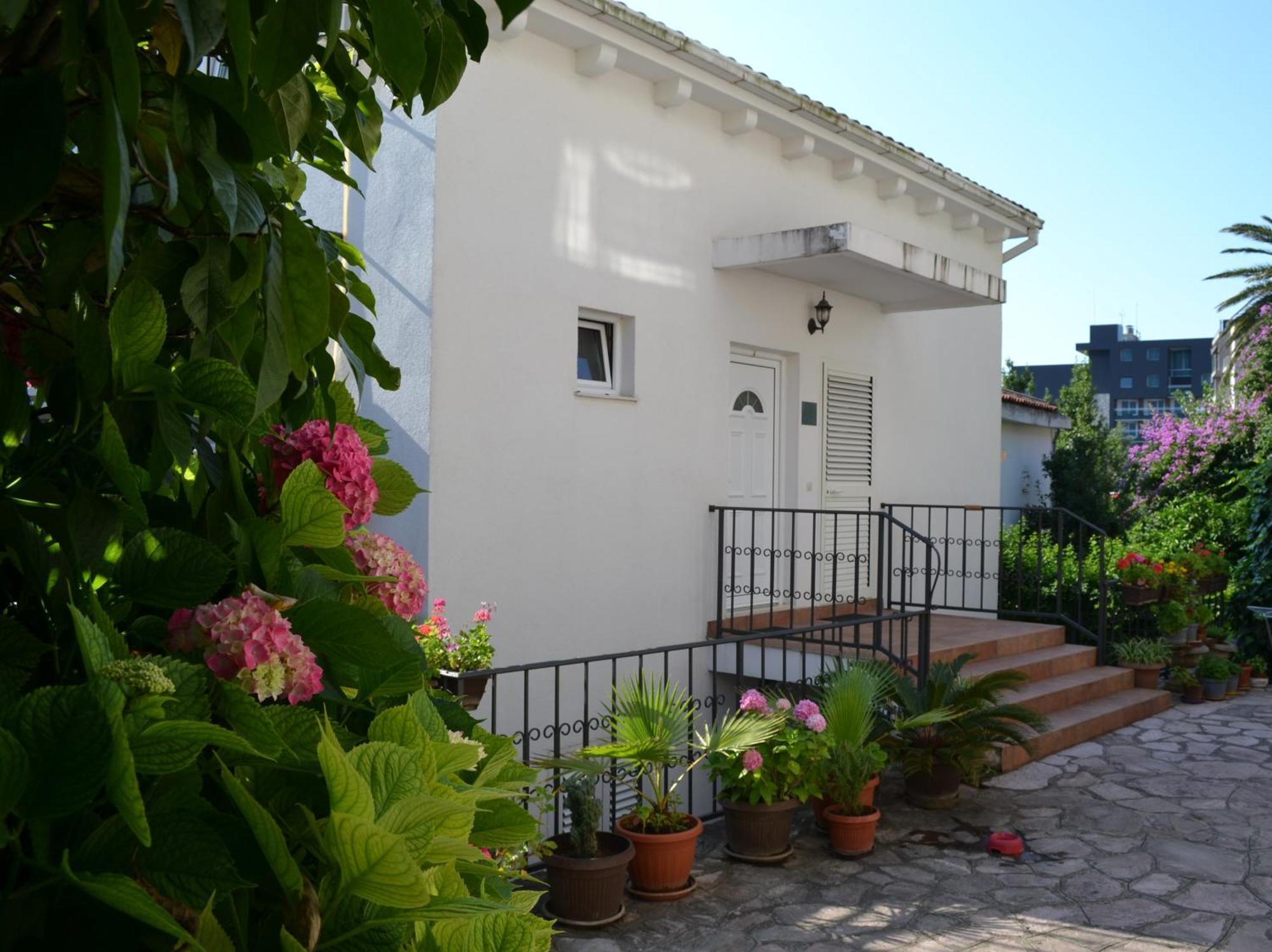 Apartments Luka ブドヴァ エクステリア 写真