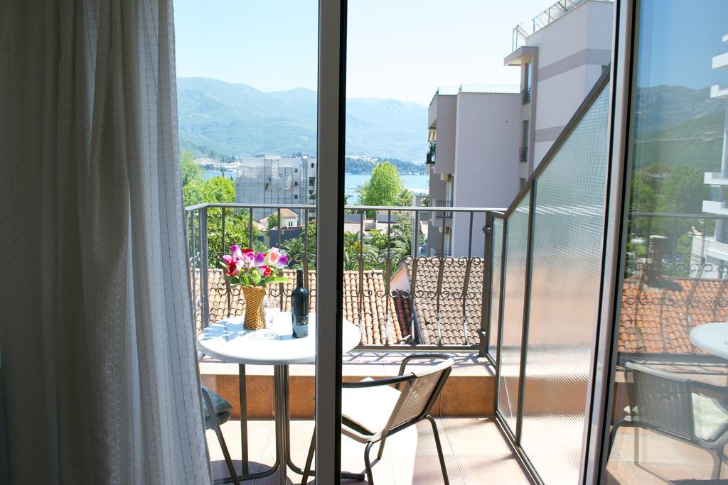 Apartments Luka ブドヴァ エクステリア 写真