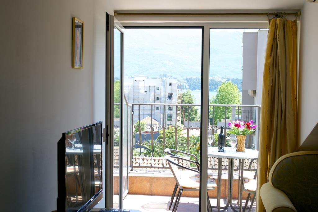 Apartments Luka ブドヴァ エクステリア 写真