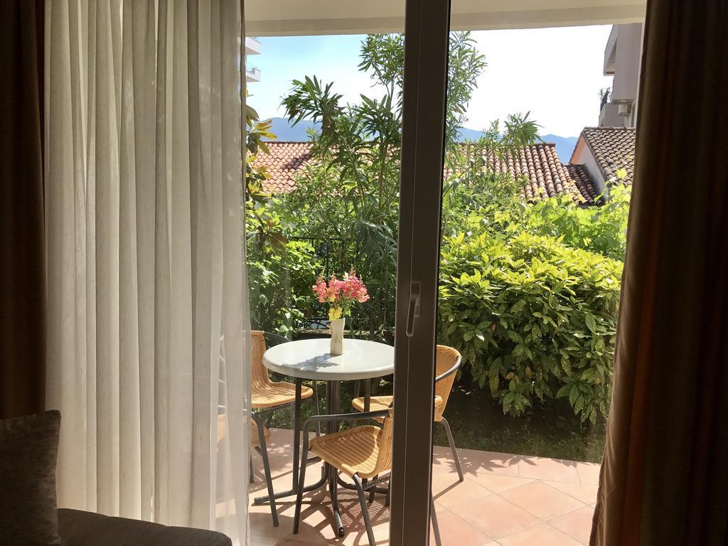 Apartments Luka ブドヴァ エクステリア 写真