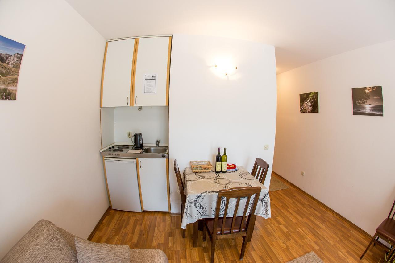 Apartments Luka ブドヴァ エクステリア 写真